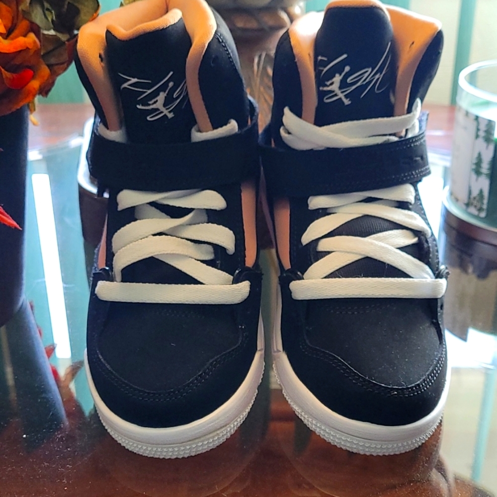 Nike Jordan Flight Sneakers Dynasty Black / Peach C15762-090 Kids Size 1